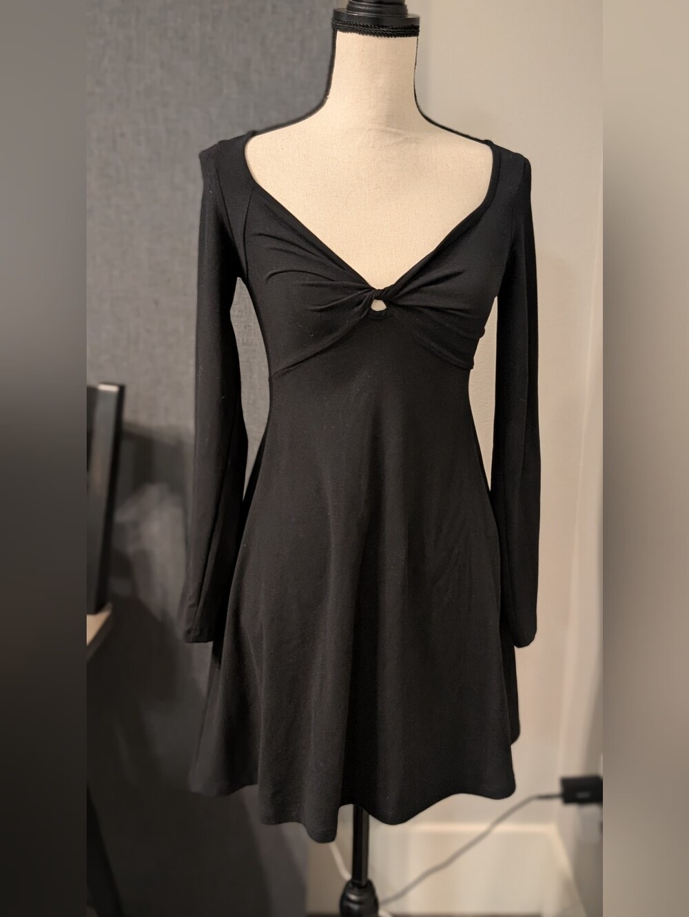 Wild Fable Black Long Sleeve Twist Front Mini Dress Size M